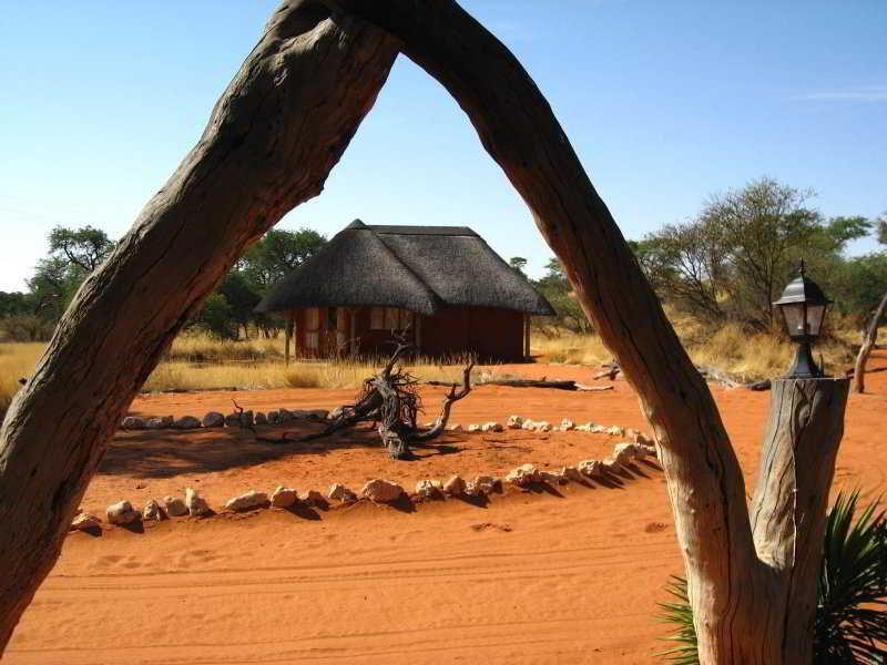 Camelthorn Kalahari Lodge Hoachanas Экстерьер фото