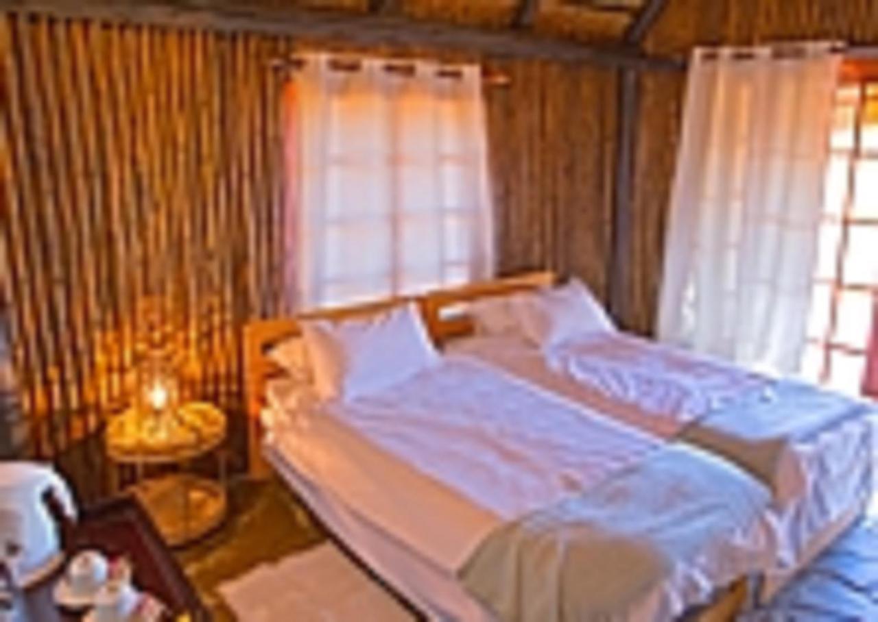 Camelthorn Kalahari Lodge Hoachanas Экстерьер фото